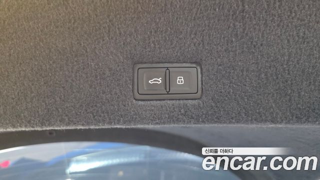 Lamborghini Urus 2021 — photo 22