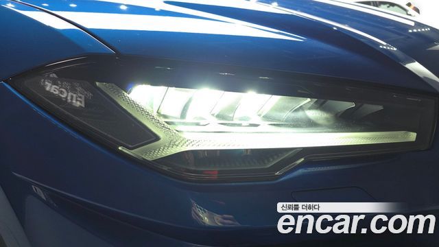 Lamborghini Urus 2021 — photo 8