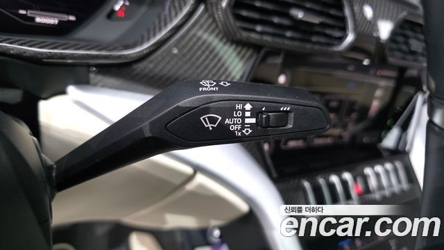 Lamborghini Urus 2021 — photo 28