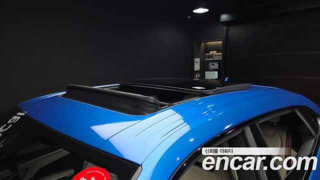 Lamborghini Urus 2021 — photo 30