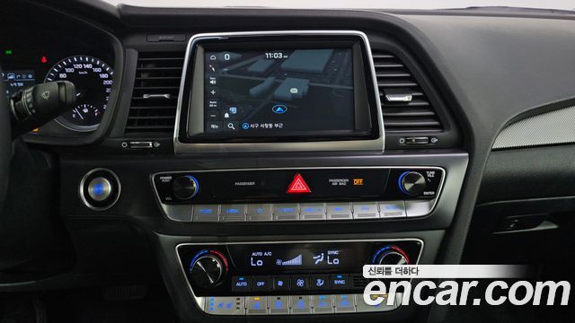 Hyundai Sonata 2019 — photo 13