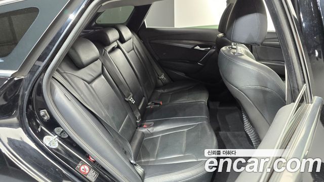 Hyundai i40 2014 — photo 17
