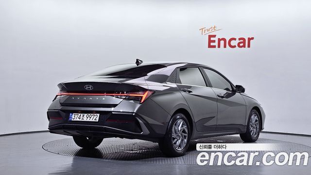 Hyundai AVANTE 2025 — photo 2
