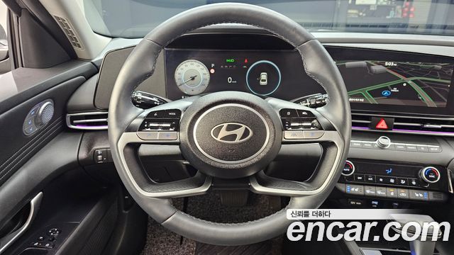 Hyundai AVANTE 2025 — photo 19