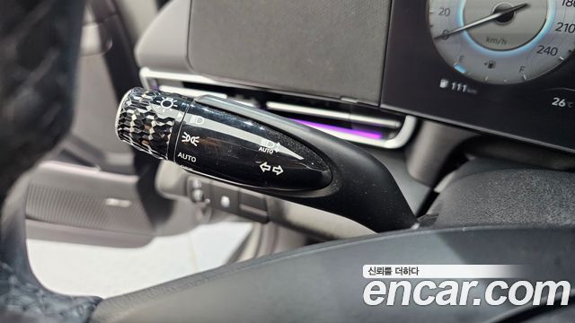 Hyundai AVANTE 2025 — photo 25