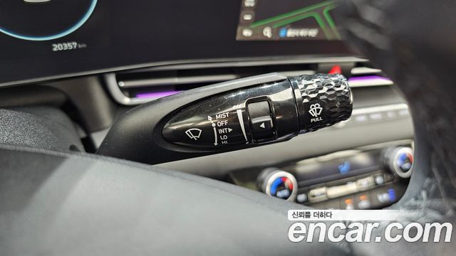 Hyundai AVANTE 2025 — photo 26
