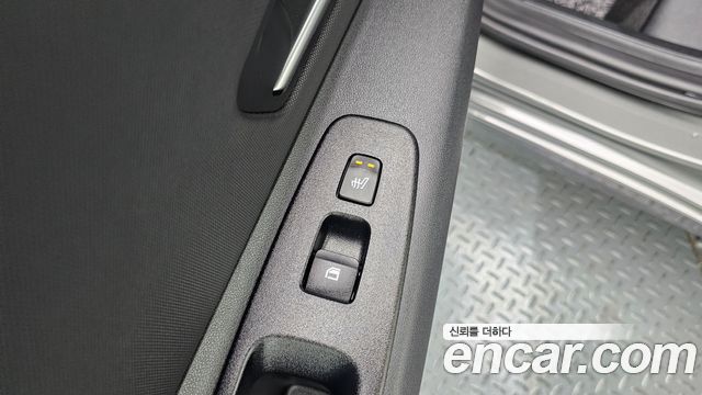 Hyundai AVANTE 2025 — photo 28