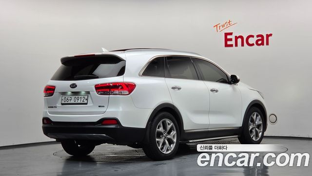 Kia Sorento 2016 — photo 2