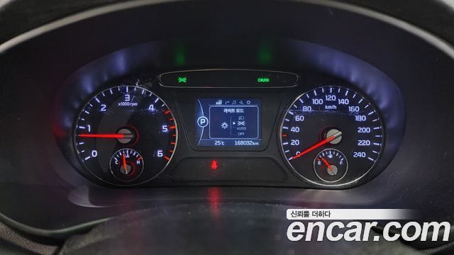 Kia Sorento 2016 — photo 11