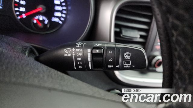 Kia Sorento 2016 — photo 22