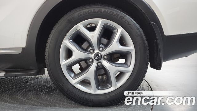 Kia Sorento 2016 — photo 7