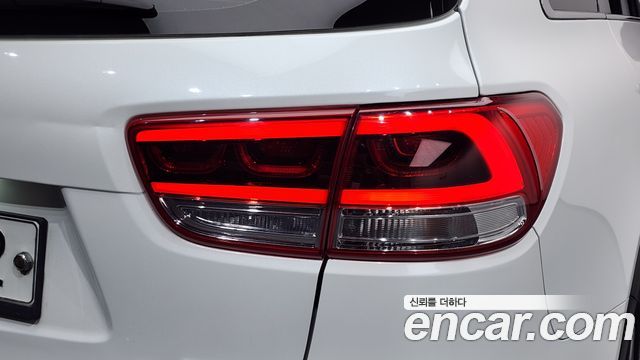 Kia Sorento 2016 — photo 9