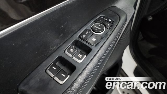 Kia Sorento 2016 — photo 29