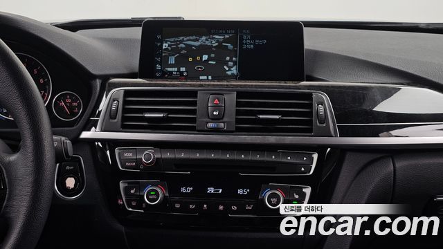 BMW 3-Series 2017 — photo 14