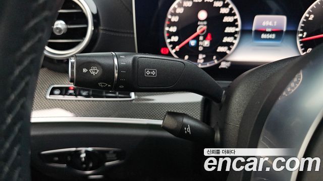 Mercedes-Benz E-Class 2019 — photo 27