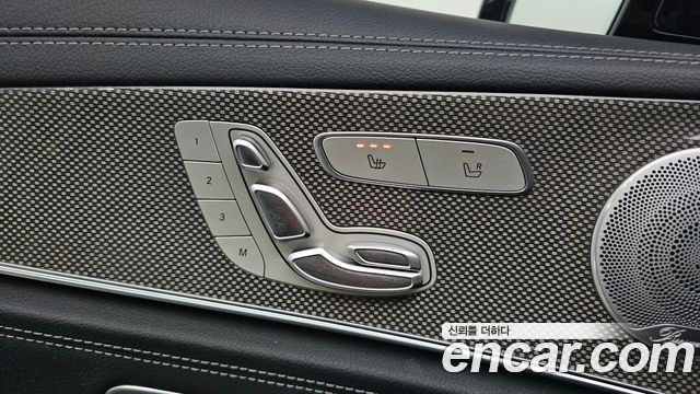 Mercedes-Benz E-Class 2019 — photo 30