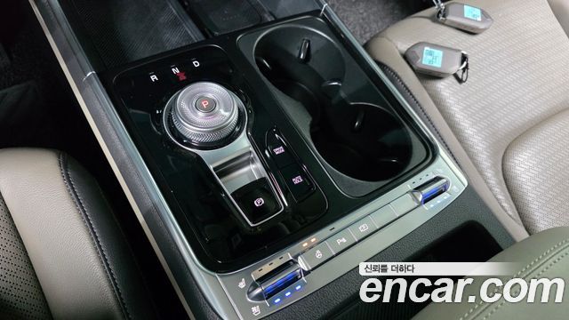 Kia Canival 2024 — photo 12