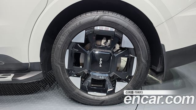 Kia Canival 2024 — photo 7