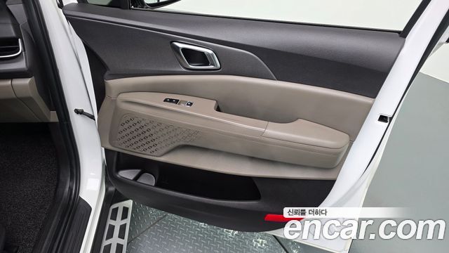 Kia Canival 2024 — photo 14