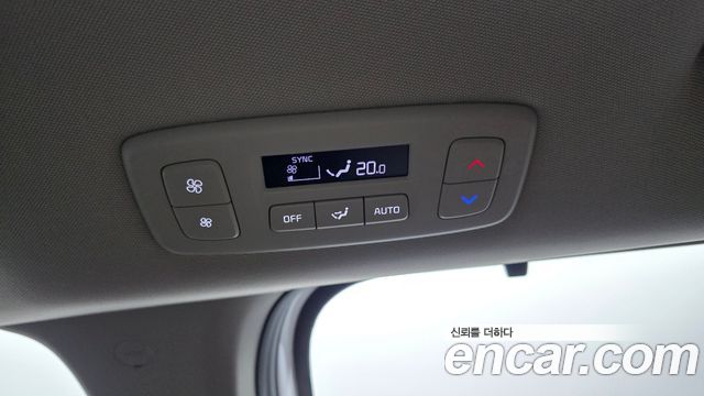 Kia Canival 2024 — photo 30