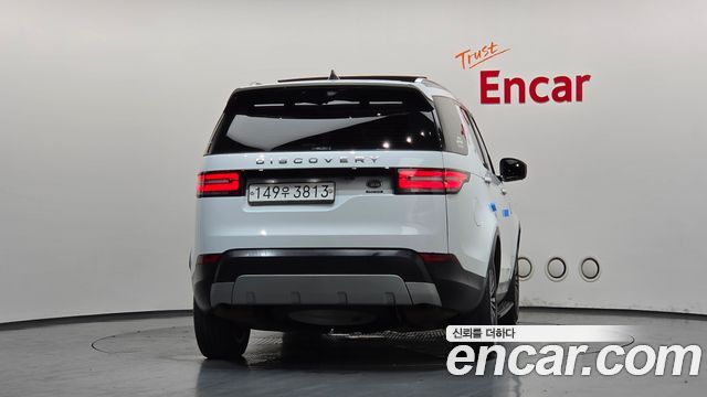 Land Rover Discovery 2020 — photo 4