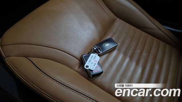 Land Rover Discovery 2020 — photo 22