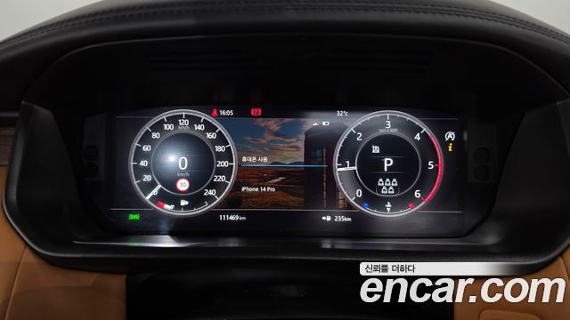 Land Rover Discovery 2020 — photo 28