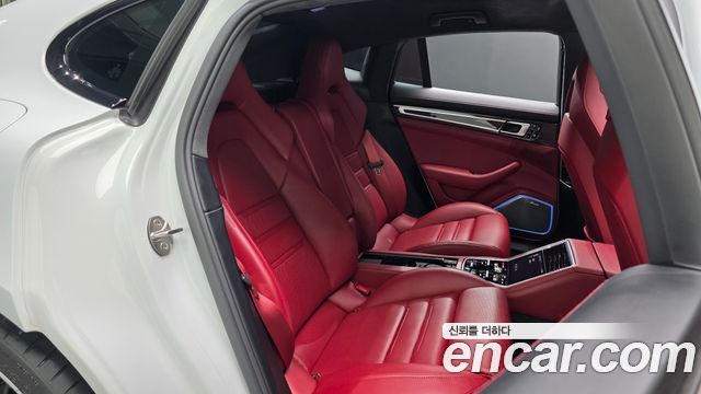Porsche Panamera 2019 — photo 11