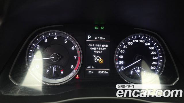 Hyundai Sonata 2023 — photo 11