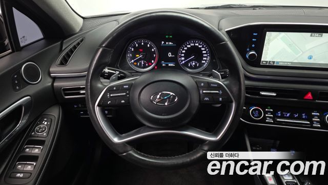 Hyundai Sonata 2023 — photo 19