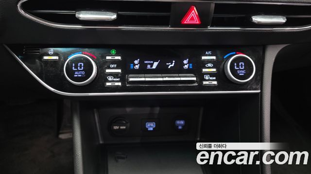 Hyundai Sonata 2023 — photo 24