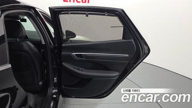 Hyundai Sonata 2023 — photo 15