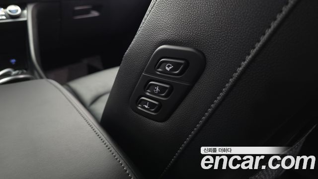 Hyundai Sonata 2023 — photo 31