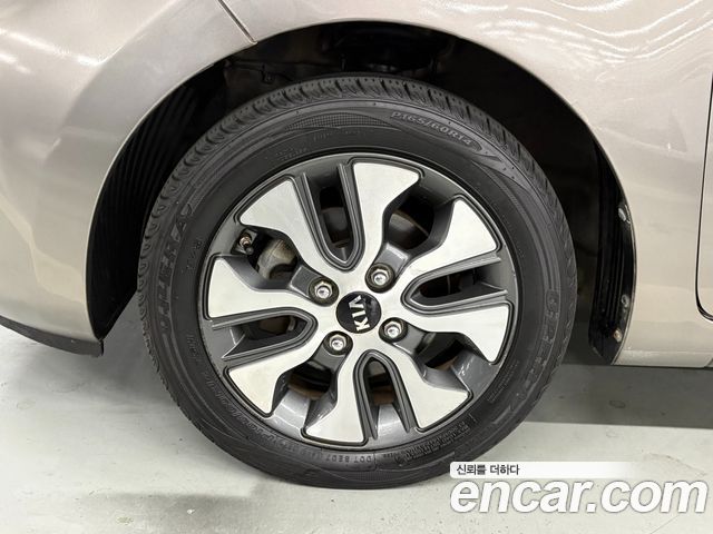 Kia morning 2016 — photo 18