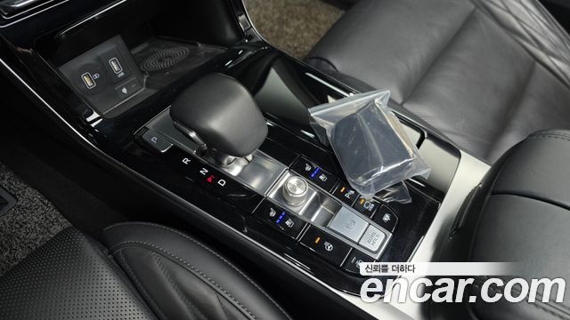 Kia K7 2020 — photo 12