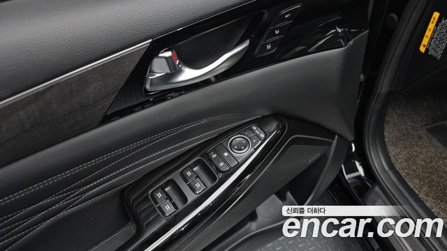 Kia K7 2020 — photo 21