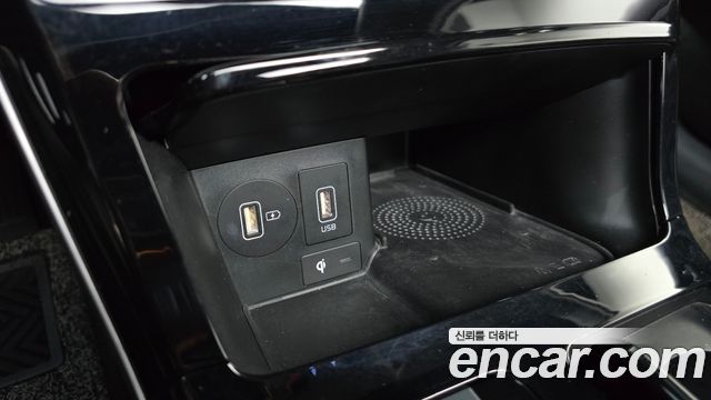 Kia K7 2020 — photo 30