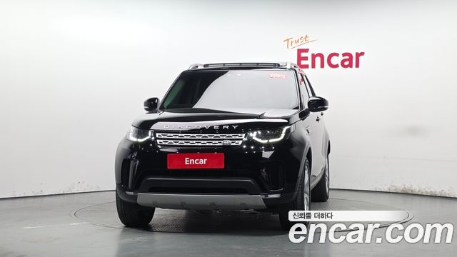 Land Rover Discovery 2018 — photo 3