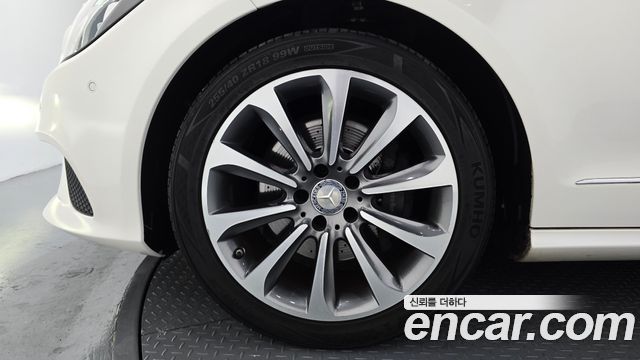 Mercedes-Benz CLS-Class 2015 — photo 5