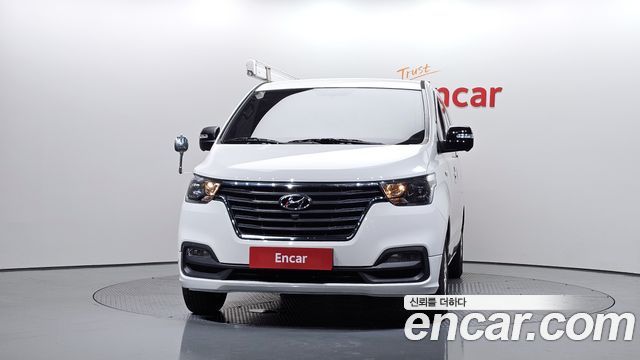 Hyundai Starex 2020 — photo 3