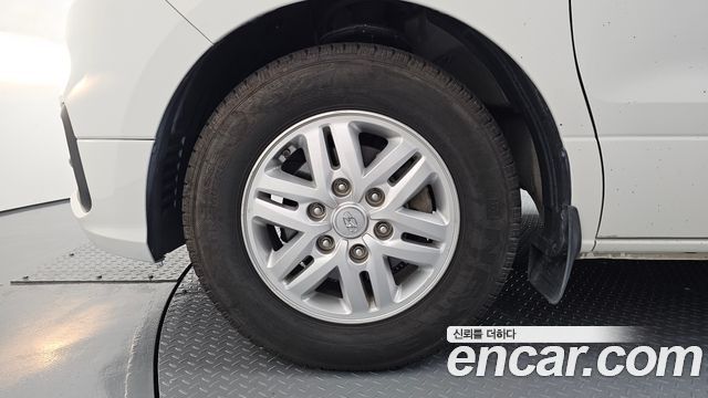 Hyundai Starex 2020 — photo 5