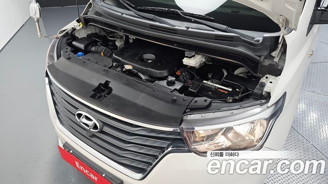 Hyundai Starex 2020 — photo 6