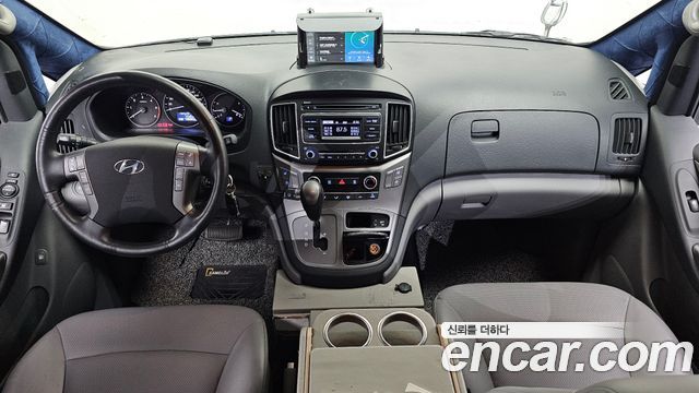 Hyundai Starex 2020 — photo 7