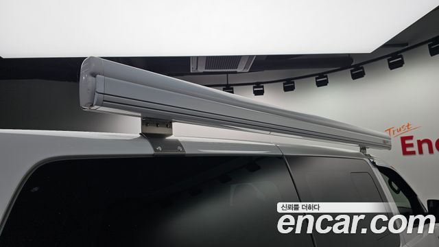 Hyundai Starex 2020 — photo 16