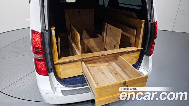 Hyundai Starex 2020 — photo 18