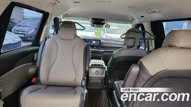 Kia Canival 2024 — photo 18