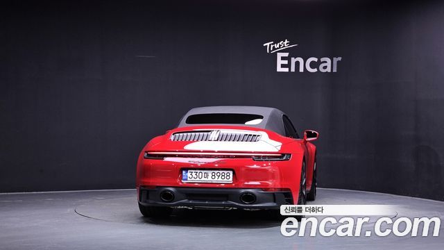 Porsche 911 2023 — photo 4