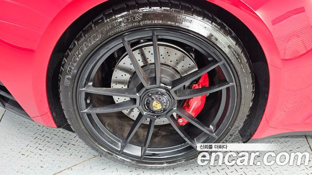 Porsche 911 2023 — photo 5