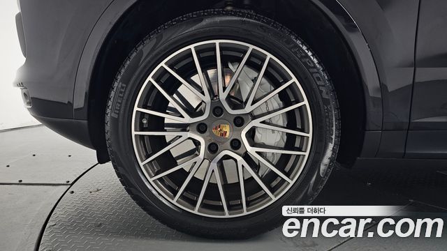 Porsche Cayenne 2019 — photo 5