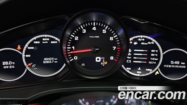 Porsche Cayenne 2019 — photo 11